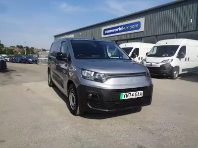 New Fiat e-Doblò 100 kW (136 HP) 2025 Grey MPV