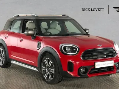 Used Mini Cooper Countryman Exclusive 134 HP (98 kW) 2022 Red SUV