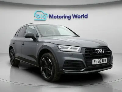 Used Audi Q5 Black Edition 190 HP (139 kW) 2020 Grey SUV