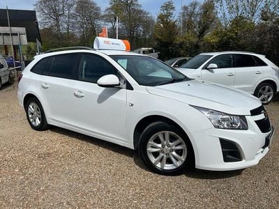 Used Chevrolet Cruze LT 2013 White Estate