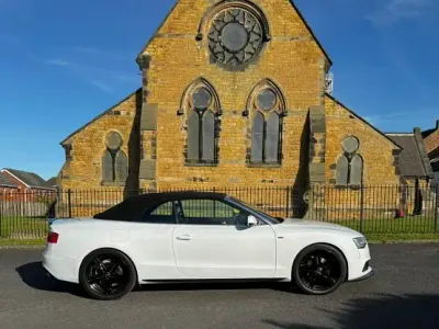Begagnad Audi A5 Cabriolet S-Line 2014 Vit Cab