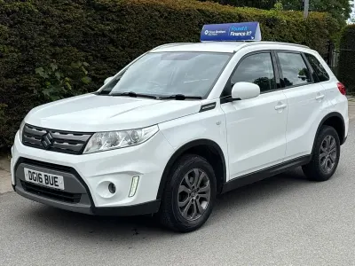 Usado Suzuki Vitara SZ4 120 HP (88 kW) 2016 Branco SUV