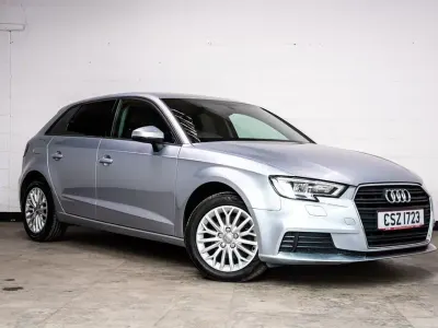 Used Audi A3 Sportback Business 116 HP (85 kW) 2018 Silver Hatchback