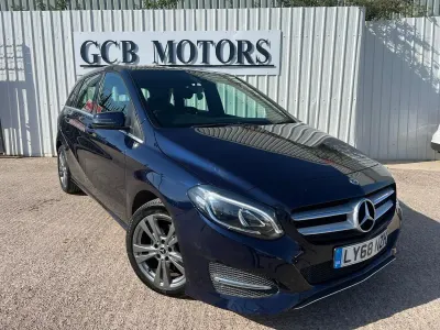 Käytetty Mercedes B200 Exclusive 2019 Sininen Tila-auto