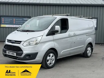 Used Ford Transit Custom Limited 130 HP (95 kW) 2017 Silver Van