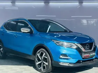 Used Nissan Qashqai Tekna+ 131 HP (96 kW) 2017 Blue SUV