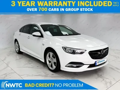 Usado Vauxhall Insignia SRi 2017 Blanco Utilitario