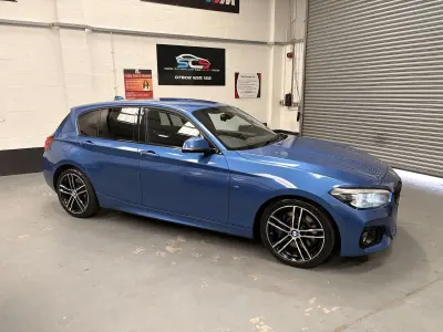 Used BMW 118 Efficient Dynamics 134 HP (98 kW) 2019 Blue Hatchback