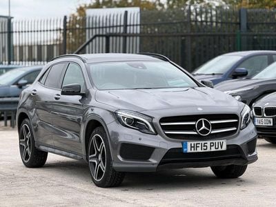 Mercedes GLA220