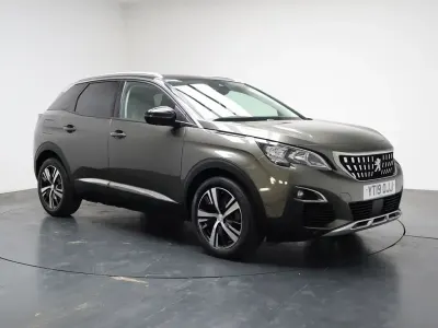 Gebraucht Peugeot 3008 Allure 130 PS (95 kW) 2019 Grau SUV