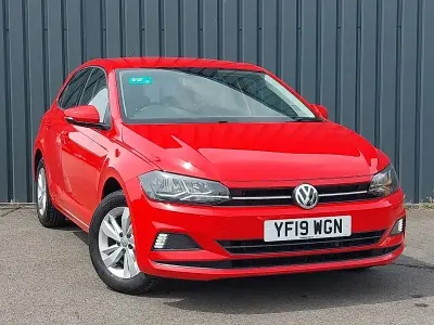 Used VW Polo Edition 95 HP (69 kW) 2019 Red Hatchback