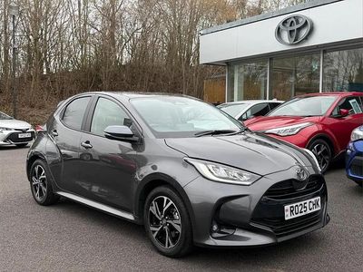 Used Toyota Yaris Hybrid Design 113 HP (83 kW) 2025 Grey Hatchback
