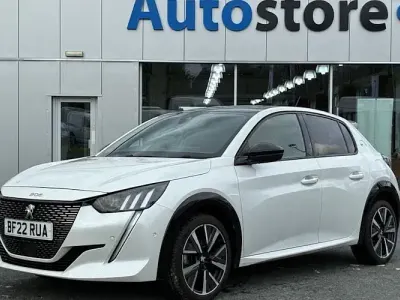 Used Peugeot 208 GTi 102 HP (75 kW) 2022 White Hatchback