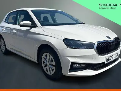 Used Skoda Fabia Comfort 59 HP (43 kW) 2023 Candy white Hatchback