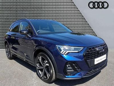 Begagnad Audi Q3 Black Edition 150 HK (110 kW) 2024 Blå SUV