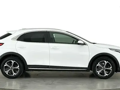 Used Kia XCeed 141 HP (103 kW) 2023 White SUV