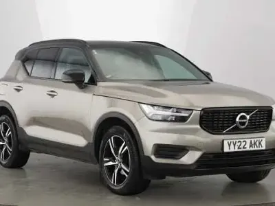 Used Volvo XC40 R-Design 161 HP (118 kW) 2022 SUV