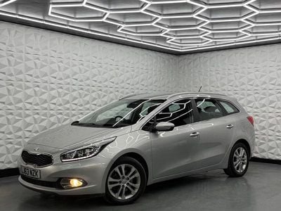 Used Kia Ceed 2013 Silver Hatchback