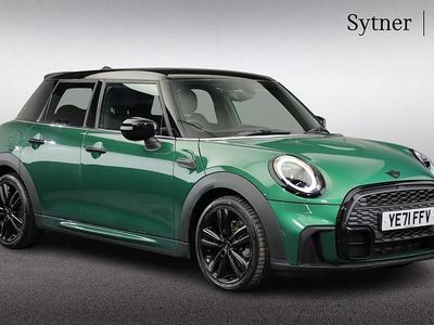 Begagnad Mini Cooper Hatch 134 HK (98 kW) 2021 Grön Halvkombi