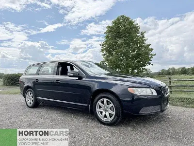 Used Volvo V70 SE 231 HP (169 kW) 2026 Blue Estate