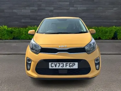 Used Kia Picanto 66 HP (48 kW) 2023 Yellow Hatchback