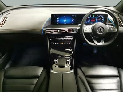 Mercedes EQC400
