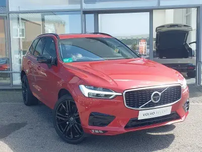 Used Volvo XC60 R-Design Pro 250 HP (183 kW) 2019 Red SUV