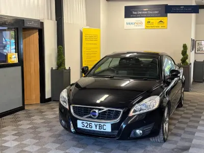Used Volvo C70 SE Lux 230 HP (169 kW) 2011 Black Cabriolet