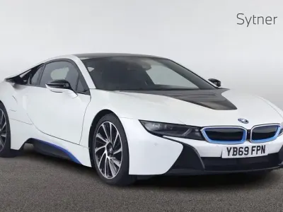 Used BMW i8 Comfort Edition 369 HP (271 kW) 2019 White Coupe