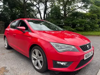 Used Seat Leon FR 184 HP (135 kW) 2014 Red Hatchback