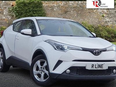 Used Toyota C-HR 116 HP (85 kW) 2017 White SUV