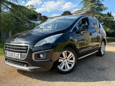 Used Peugeot 3008 Allure 120 HP (88 kW) 2015 Black Estate