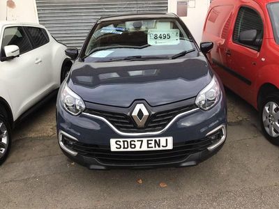 Grey Used 2017 Renault Captur Dynamique SUV | £8,495 (Fair price)
