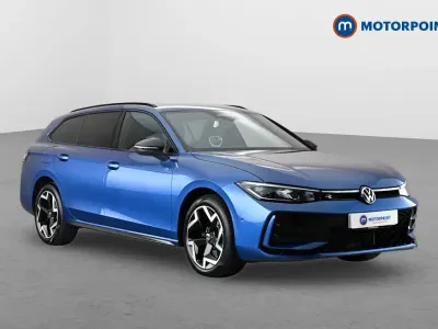 Used VW Passat R-line 272 HP (200 kW) 2025 Blue Estate