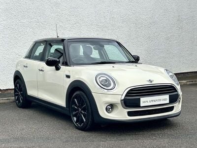 Used Mini ONE Classic 102 HP (75 kW) 2020 White Hatchback