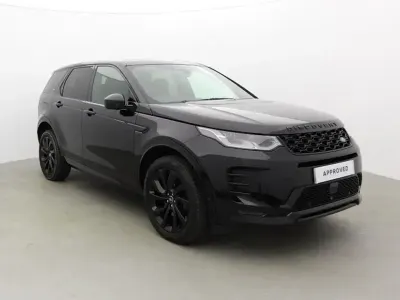 Usado Land Rover Discovery 5 HSE Dynamic 249 HP (183 kW) 2024 Preto SUV