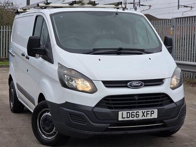 Used Ford Transit Custom 105 HP (77 kW) 2016 White Van