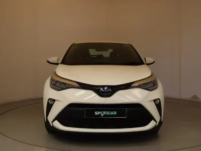 Used Toyota C-HR 120 HP (88 kW) 2023 White SUV