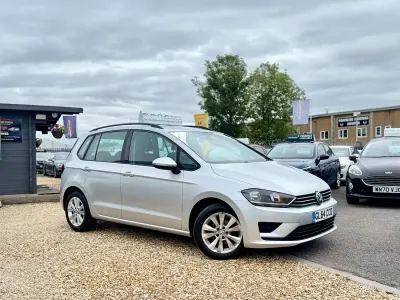 Used VW Golf Sportsvan SE 110 HP (80 kW) 2014 Silver MPV