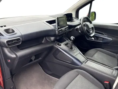 Gebraucht Peugeot Rifter Allure 110 PS (80 kW) 2019 Gelb Van / Kleinbus