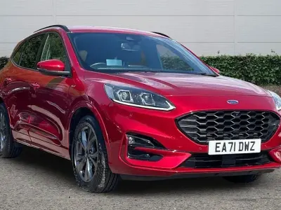 Used Ford Kuga ST-Line 150 HP (110 kW) 2021 Red SUV