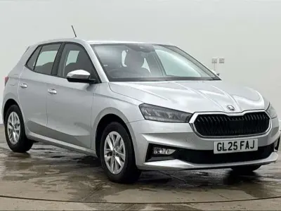Used Skoda Fabia SE 70 HP (51 kW) 2025 Silver Hatchback