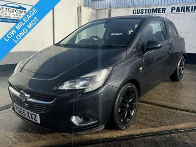 Used Vauxhall Corsa SRi 90 HP (66 kW) 2015 Black Hatchback