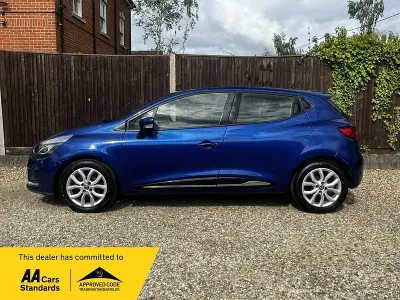 Usado Renault Clio IV Dynamique 2017 Azul Citadino