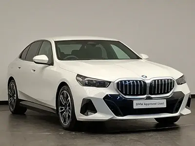 Used BMW 530e M Sport 299 HP (219 kW) 2026 White Sedan
