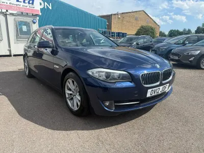 Used BMW 520 Luxury Line 184 HP (135 kW) 2012 Blue Estate