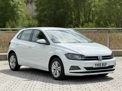 Gebraucht VW Polo SE 65 PS (47 kW) 2019 Weiß Kleinwagen