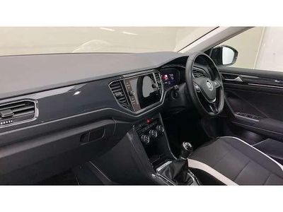 Used VW T-Roc SEL 150 HP (110 kW) 2018 Black SUV