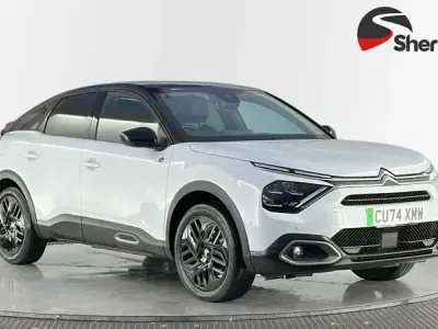 Używany Citroën e-C4 100 kW (136 KM) 2024 Biały Hatchback