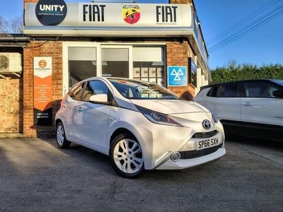 White Used 2016 Toyota Aygo X-pure Hatchback | £6,496 (Fair price)